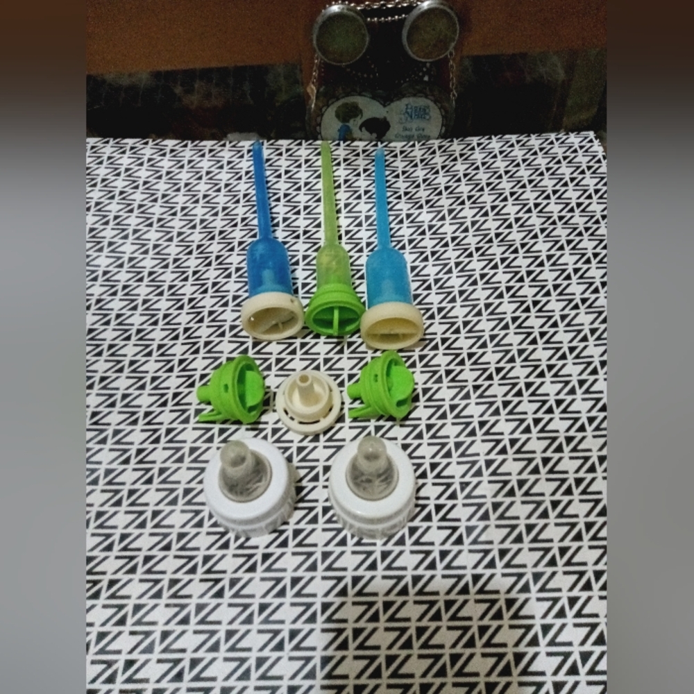 Kids Bottle Accessories Set - Blue and Green